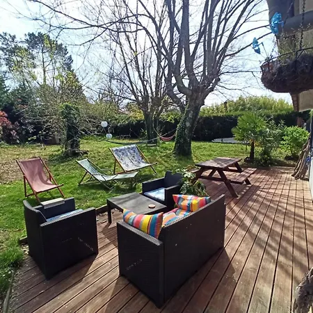Maison Landaise Avec Piscine Proche Hossegor Capbreton Holiday home Angresse